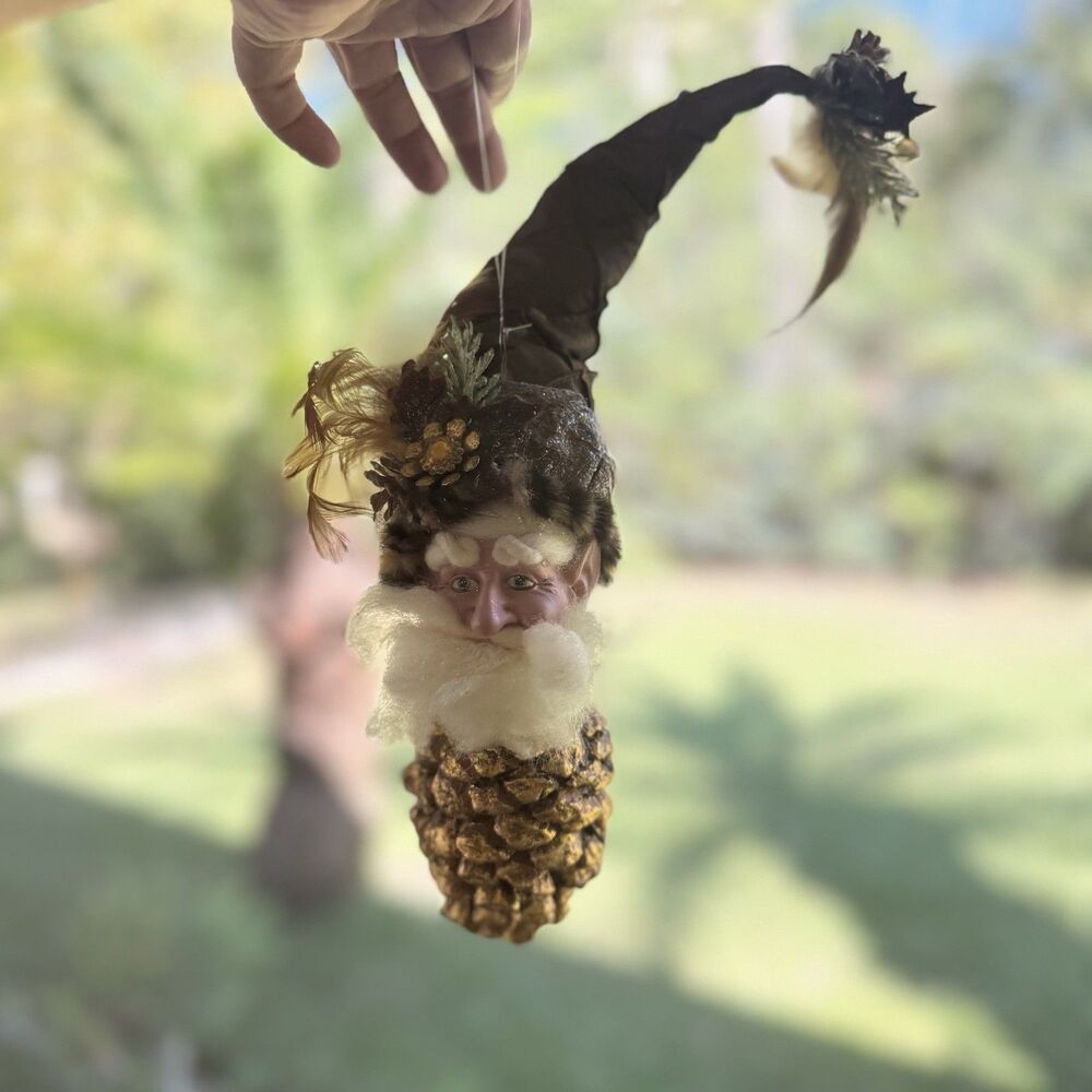 Mark Roberts Pinecone Body Woodlands Animal Fur Feathers Fairy Ornament Rare